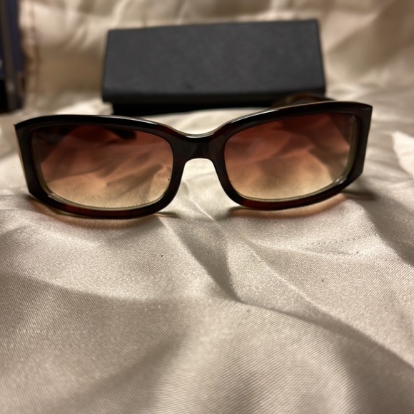 OLIVER PEOPLES SUNGLASSES - Picture 2 of 7